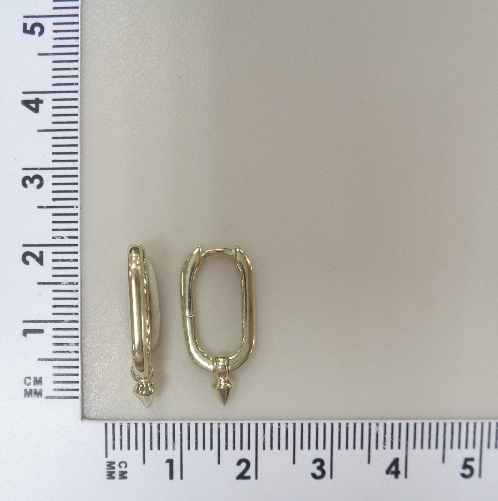 10519-000748 Серьги (Au 375)